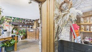 Photo 22- click for photo gallery